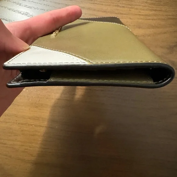 Michael Kors Olive and Black Tri-Tone Slim Wallet - Picture 6 of 6